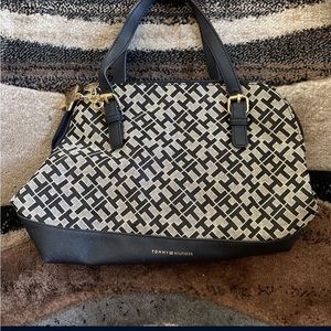 Tommy Hilfiger Purse